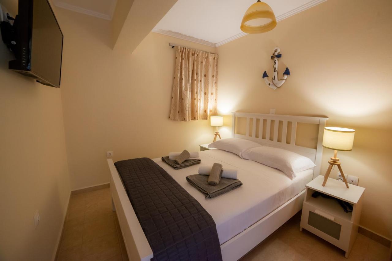 Captains View Apartments Plati  Extérieur photo