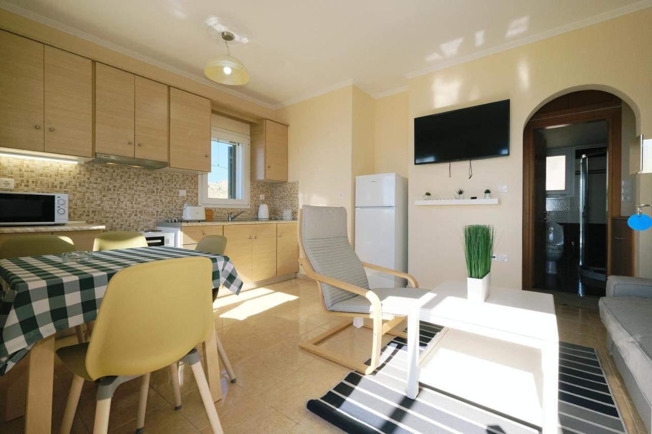 Captains View Apartments Plati  Extérieur photo