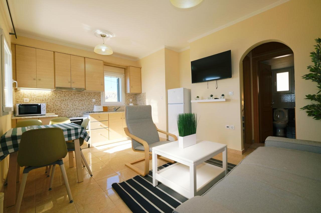 Captains View Apartments Plati  Extérieur photo