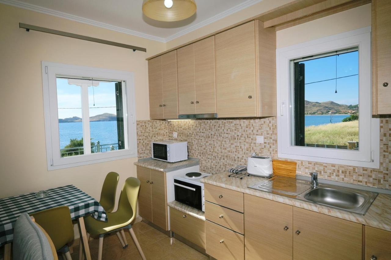 Captains View Apartments Plati  Extérieur photo